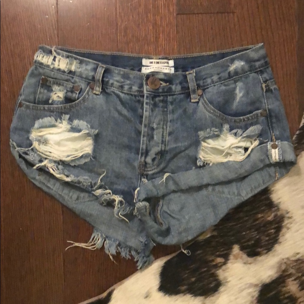 Boyfriend jean shorts